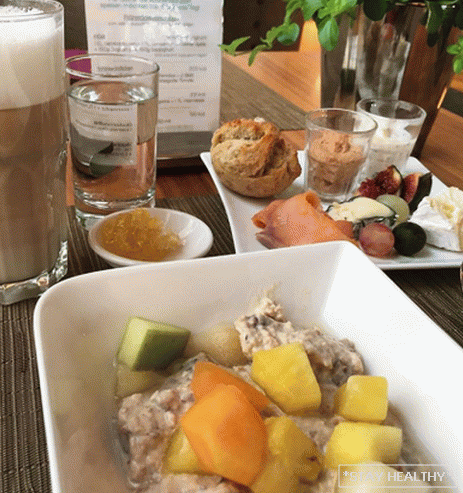 Здоровый завтрак в La pura